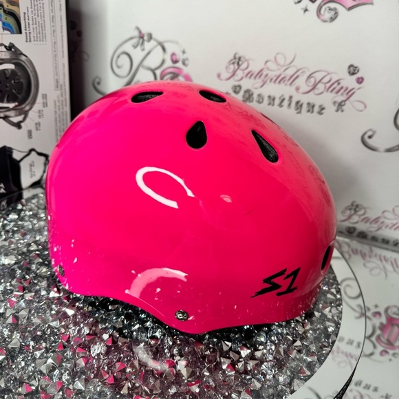 S-ONE Pink Helmet neon pink hot pink ombré blackstraps new trusted by the pros main image 7